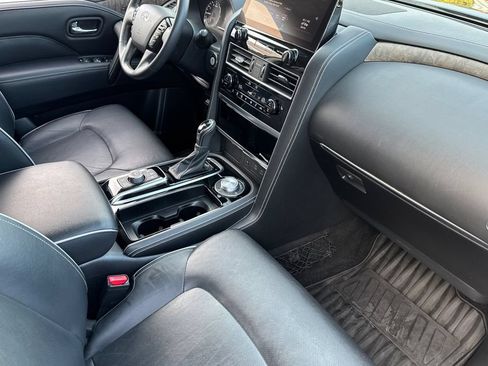 Certified 2024 INFINITI QX80 Premium Select w/ Cargo Package AWD/4WD image 14