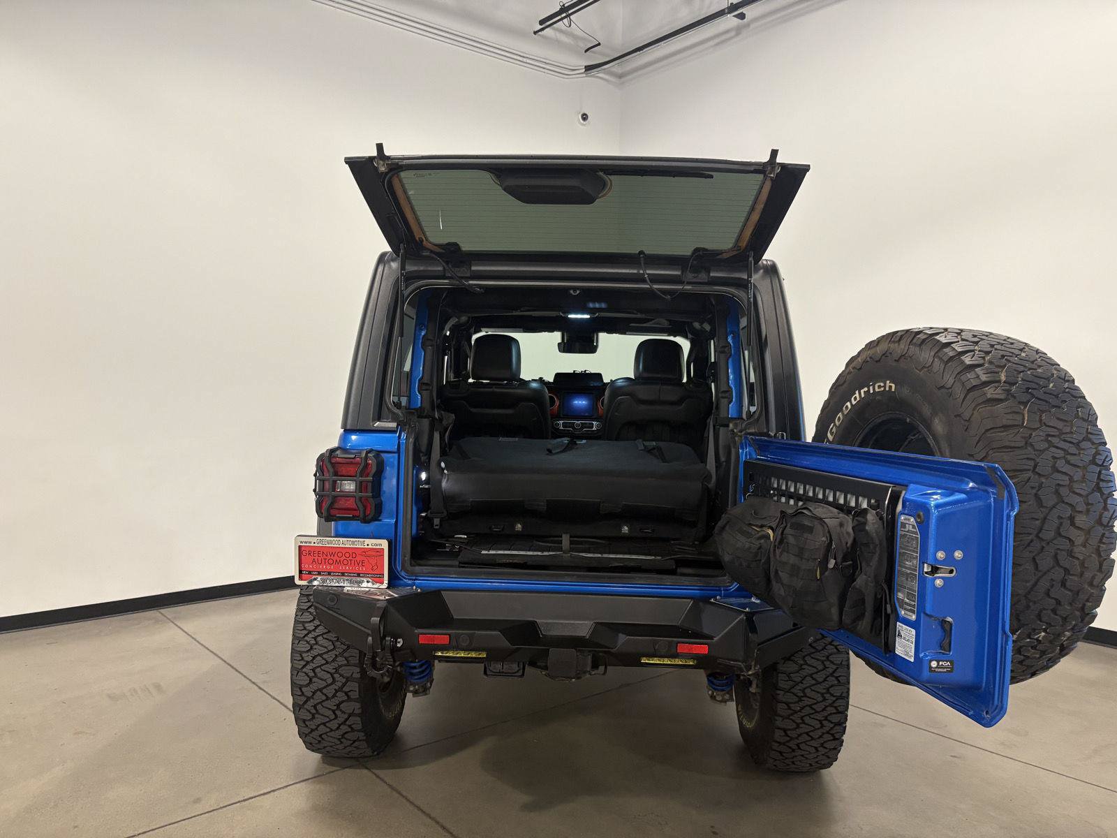 Used 2021 Jeep Wrangler Rubicon AWD/4WD image 46