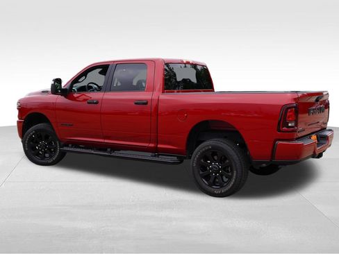 Certified 2026 RAM 2500 Big Horn AWD/4WD image 8