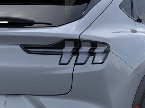 New 2026 Ford Mustang Mach-E Select image 22