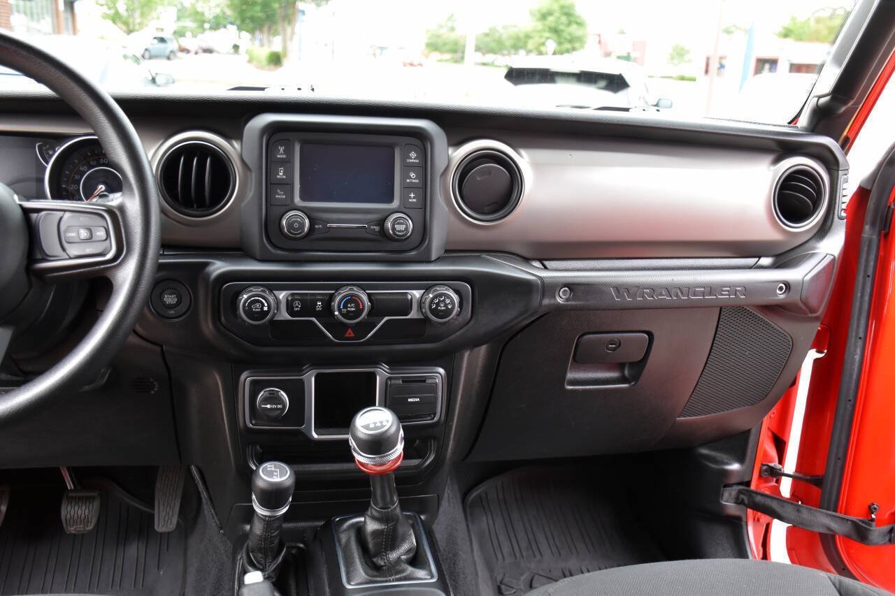 Used 2020 Jeep Wrangler Unlimited Sport AWD/4WD image 11