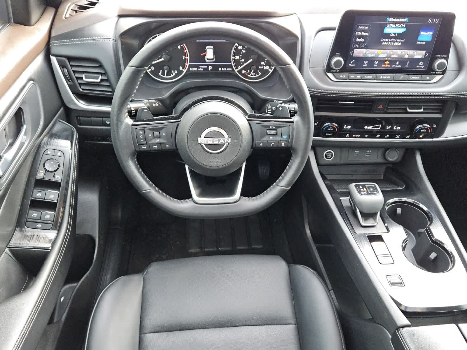 Used 2023 Nissan Rogue SV w/ SV Premium B Package FWD image 5