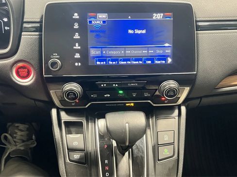 Used 2020 Honda CR-V Touring image 40