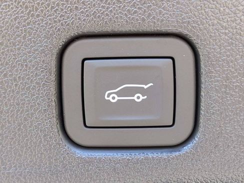 New 2026 Buick Enclave Preferred w/ Power Package FWD image 14