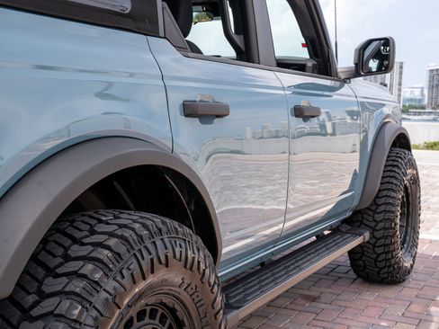 Used 2023 Ford Bronco 4-Door AWD/4WD image 24