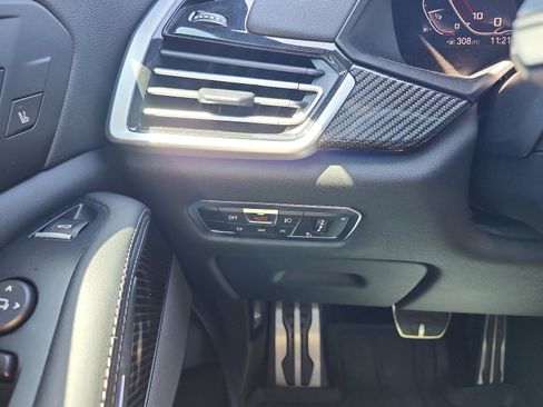 Used 2023 BMW X5 M50i w/ Climate Comfort Package AWD/4WD image 25