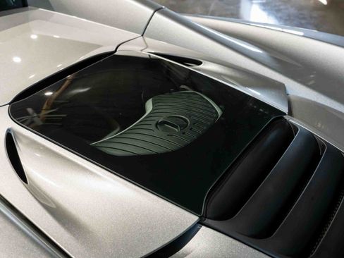 Used 2016 McLaren 650S Spider RWD image 11