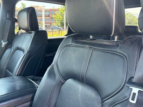Used 2019 RAM 1500 Limited AWD/4WD image 11