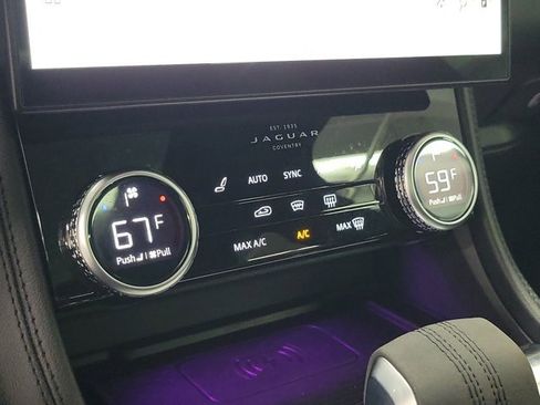 Used 2023 Jaguar F-PACE S image 31