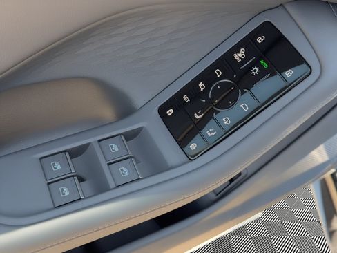 New 2026 Audi A6 Premium Plus AWD/4WD image 15