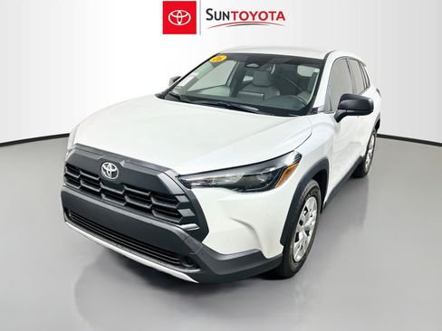 Used 2026 Toyota Corolla Cross L FWD image 9
