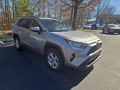 Used 2020 Toyota RAV4 XLE w/ All Weather Liner Package image 11