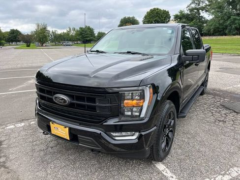 Used 2023 Ford F150 XLT w/ Equipment Group 302A High AWD/4WD image 4