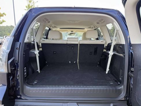 Used 2023 Lexus GX 460 Premium w/ Premium Plus Package AWD/4WD image 28