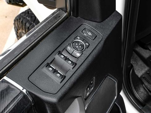 Used 2021 Ford F250 Platinum w/ FX4 Off-Road Package AWD/4WD image 43