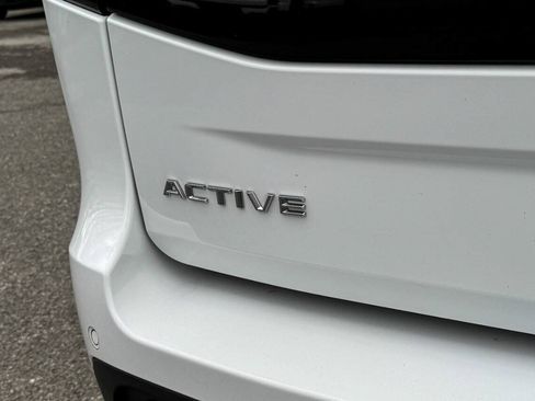 Used 2025 Ford Expedition Active AWD/4WD image 18