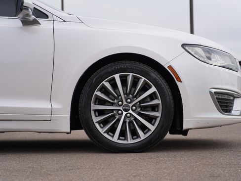 Used 2018 Lincoln MKZ Select w/ Select Plus Package image 12