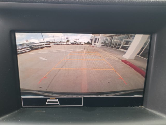 Used 2024 GMC Terrain SLE AWD/4WD image 16