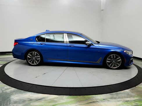 Used 2018 BMW M760i xDrive AWD/4WD image 4