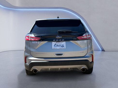 Used 2022 Ford Edge Titanium w/ Equipment Group 301A AWD/4WD image 4