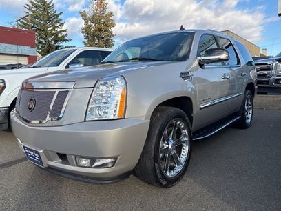 Used 2007 Cadillac Escalade AWD w/ Information Package