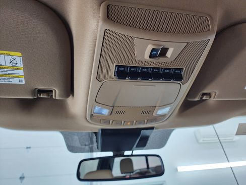 Used 2022 Ford F350 Lariat w/ Lariat Ultimate Package image 12