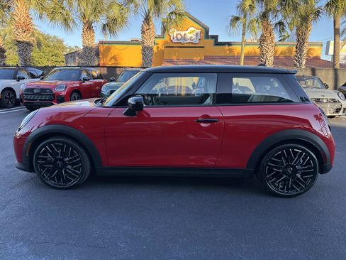 Used 2025 MINI Cooper S image 6