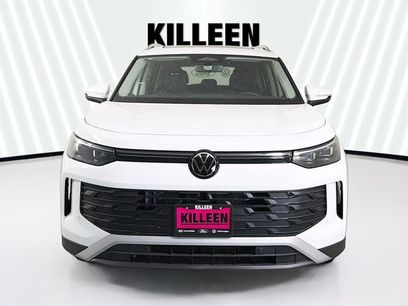 New 2026 Volkswagen Tiguan SE