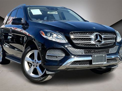 Used 2016 Mercedes-Benz GLE 350 w/ Premium Package image 2