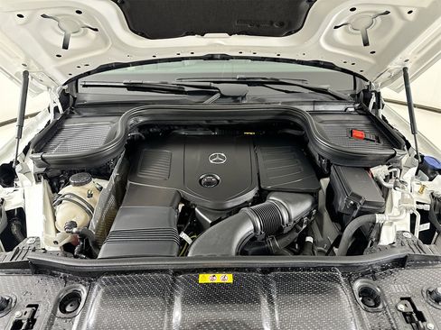 Certified 2025 Mercedes-Benz GLE 350 4MATIC image 33