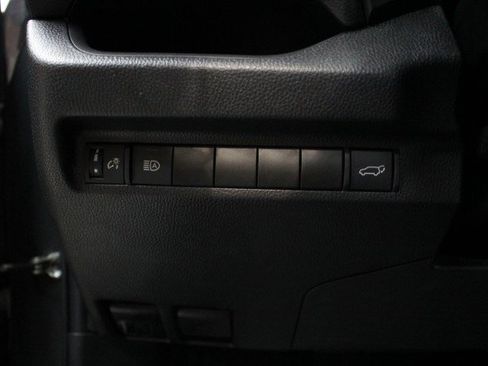 Used 2024 Toyota RAV4 XLE image 9