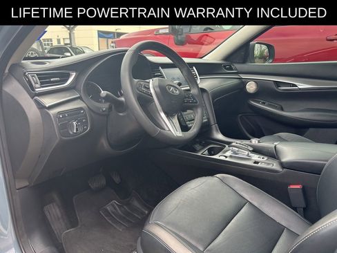 Certified 2023 INFINITI QX50 Luxe image 8