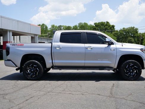 Used 2019 Toyota Tundra Limited w/ Limited Premium Package AWD/4WD image 51