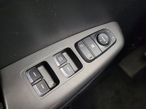 Used 2017 Kia Sportage LX FWD image 27