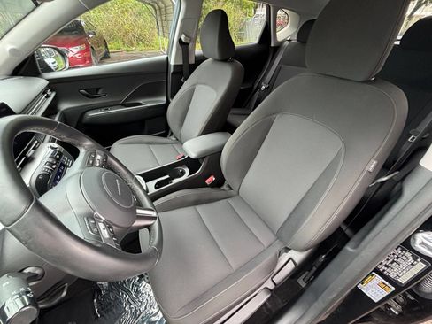 Used 2026 Hyundai Kona SEL Sport FWD image 35
