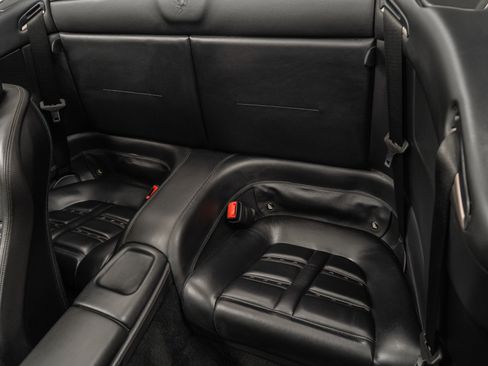 Used 2011 Ferrari California image 16