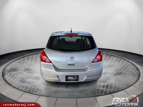 Used 2012 Nissan Versa 1.8 S image 4