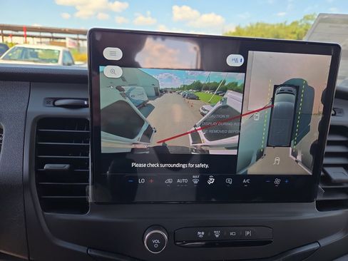 New 2025 Ford Transit 250 148 Medium Roof w/ Load Area Protection Package image 20