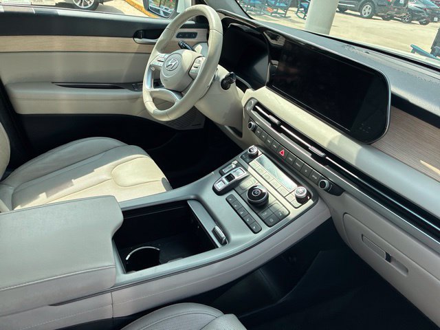 Used 2024 Hyundai Palisade Limited FWD image 31