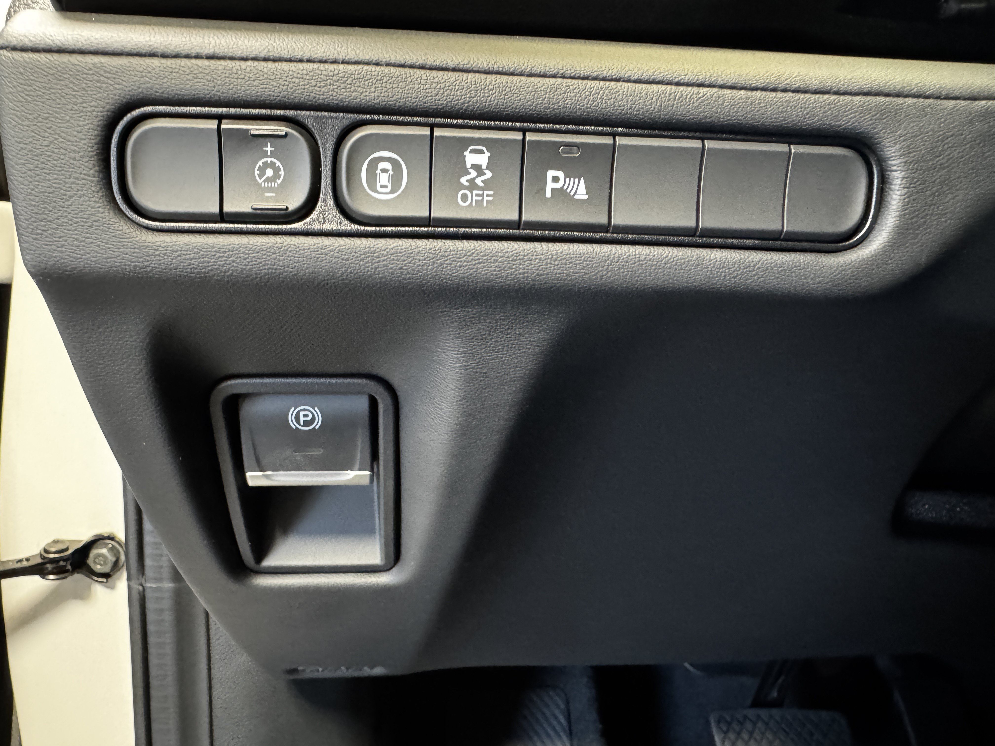 Certified 2026 Acura MDX w/ Technology Package FWD image 21