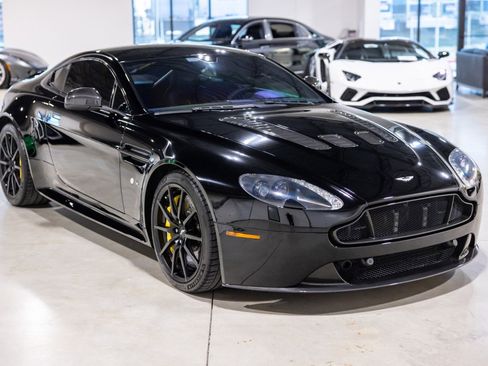 Used 2016 Aston Martin V12 Vantage S image 10