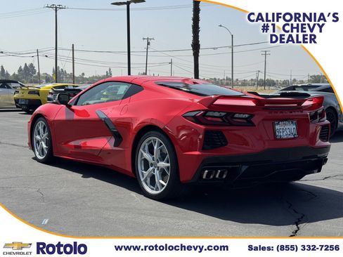 Used 2023 Chevrolet Corvette Stingray Preferred Cpe w/ Z51 Performance Package RWD image 4