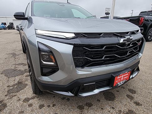 New 2026 Chevrolet Equinox RS w/ Convenience Package III image 11