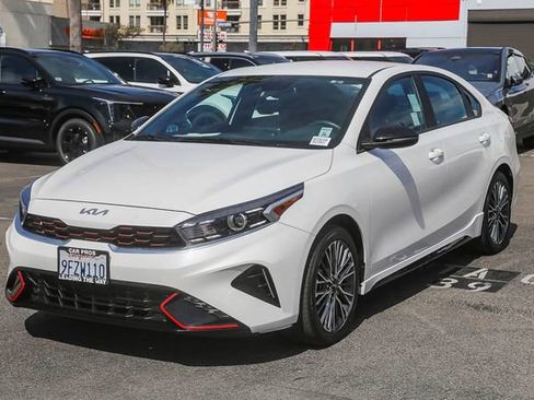 Certified 2023 Kia Forte GT-Line image 5