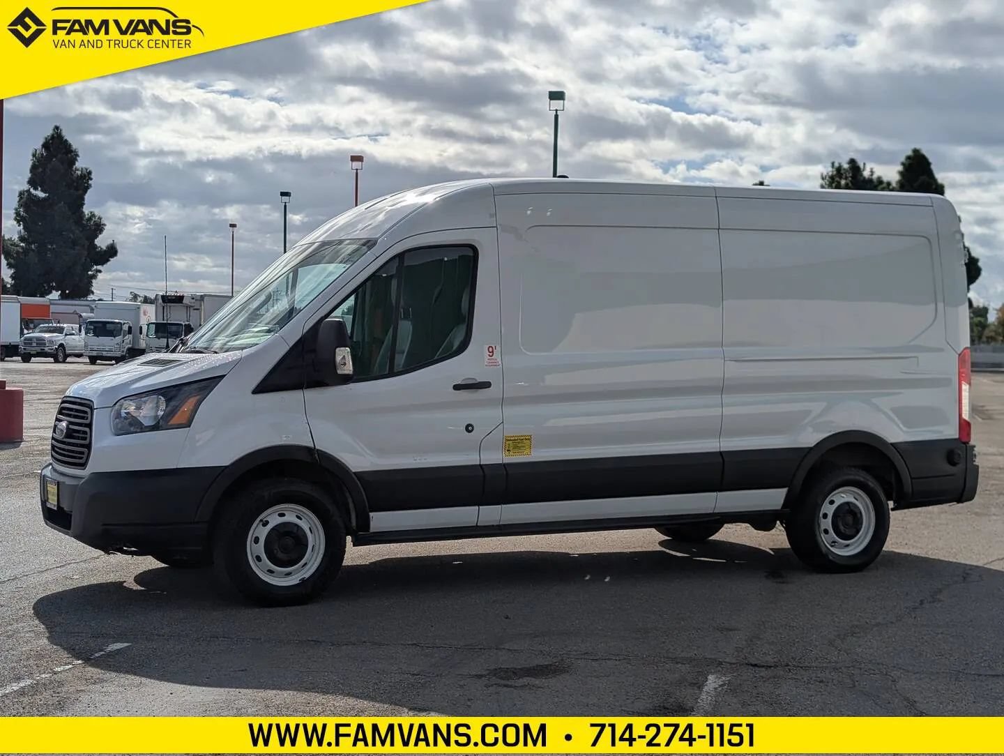 Used 2019 Ford Transit 150 148 Medium Roof RWD image 4