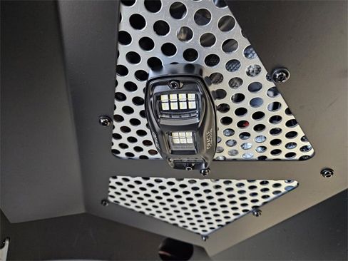 New 2025 Jeep Wrangler Unlimited Rubicon image 19