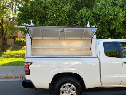 Used 2022 Nissan Frontier S AWD/4WD image 10