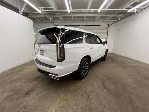 Used 2021 Cadillac Escalade Premium Luxury w/ Driver Assist Tech Package image 6