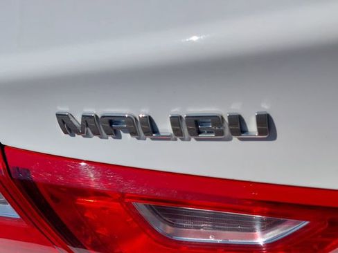 Used 2024 Chevrolet Malibu LT image 37