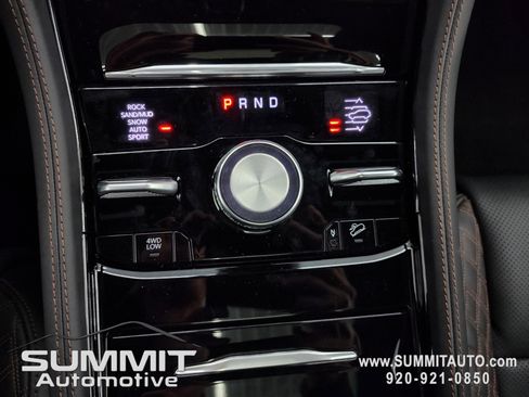 New 2025 Jeep Grand Cherokee Summit image 56